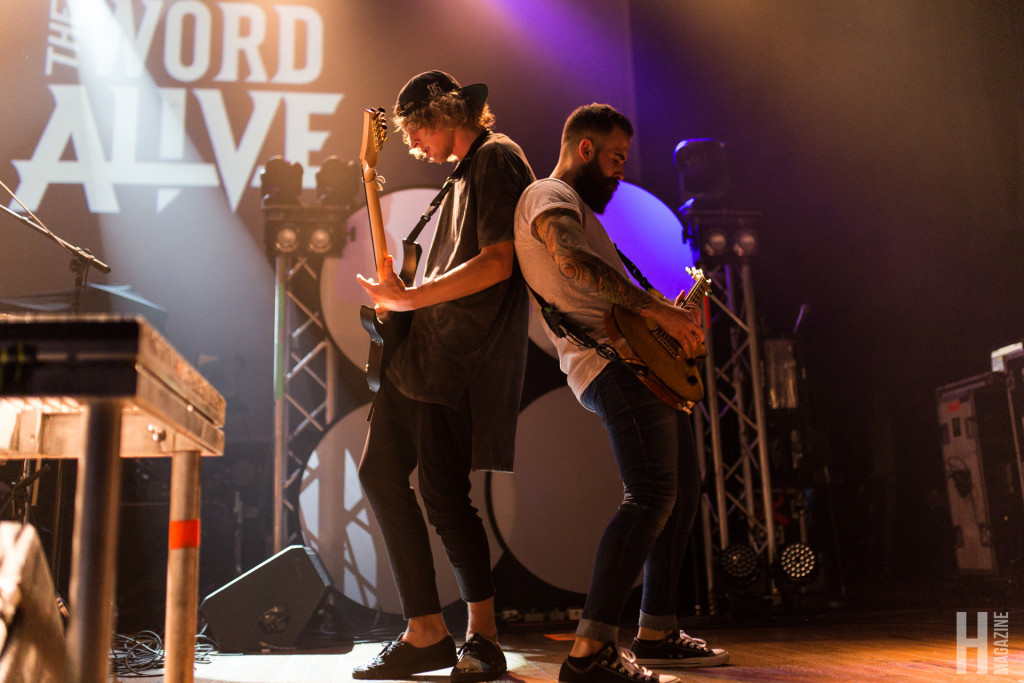 The Word Alive 8