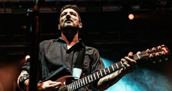 PHOTO GALLERY: Frank Turner and the Sleeping Souls